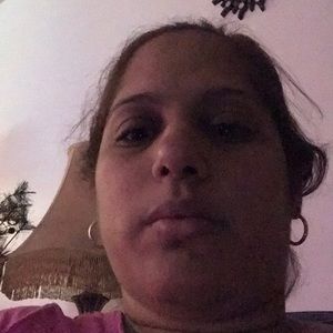 Meet your Posher, Paola